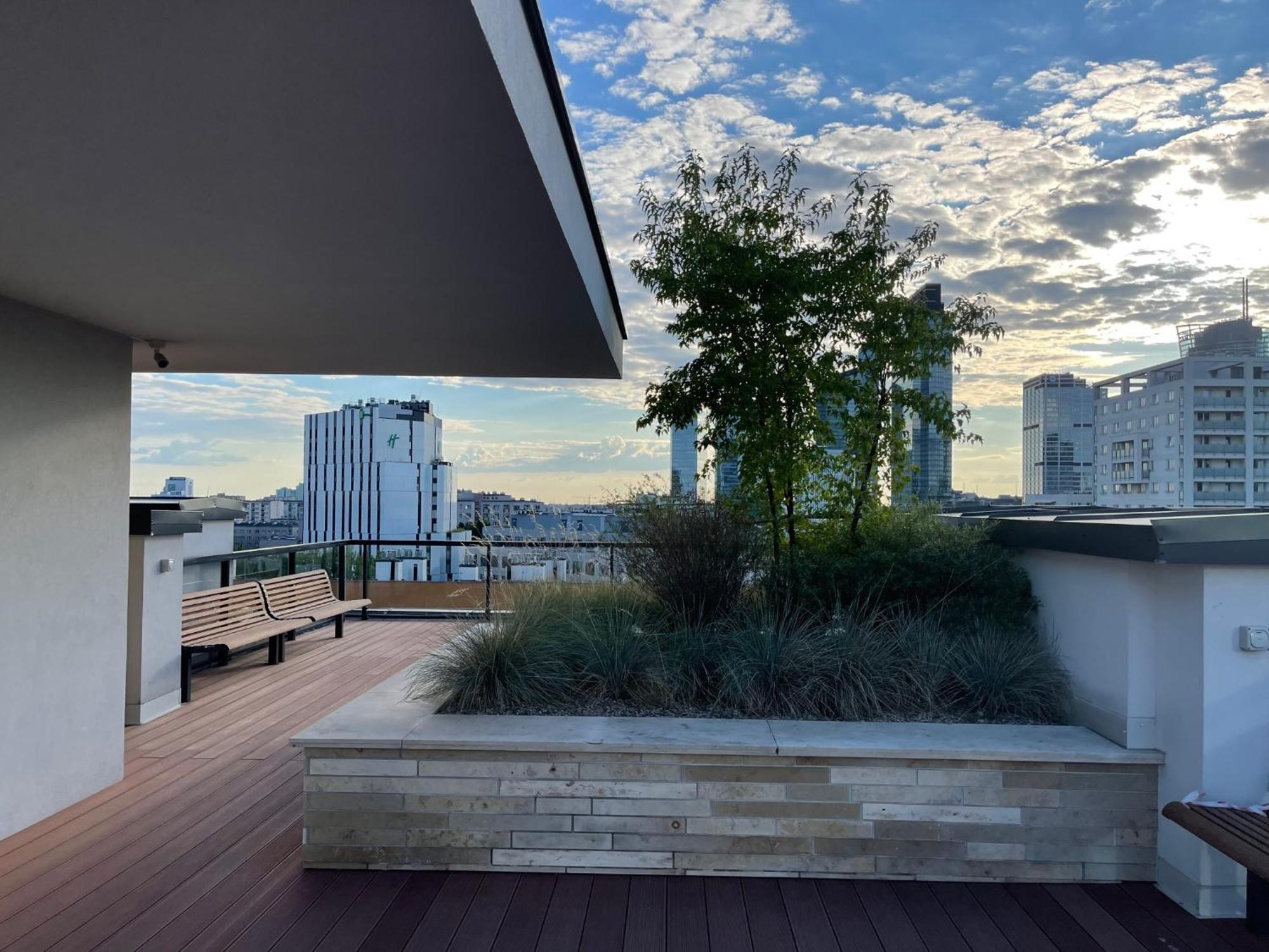 Sienna 65 - Taras Na Dachu Z Panorama 360 Na Warszawe -Roof Terrace With A Beautiful View - Prywatny Balkon - Private Balcony - Better Rental Warsaw Exterior photo